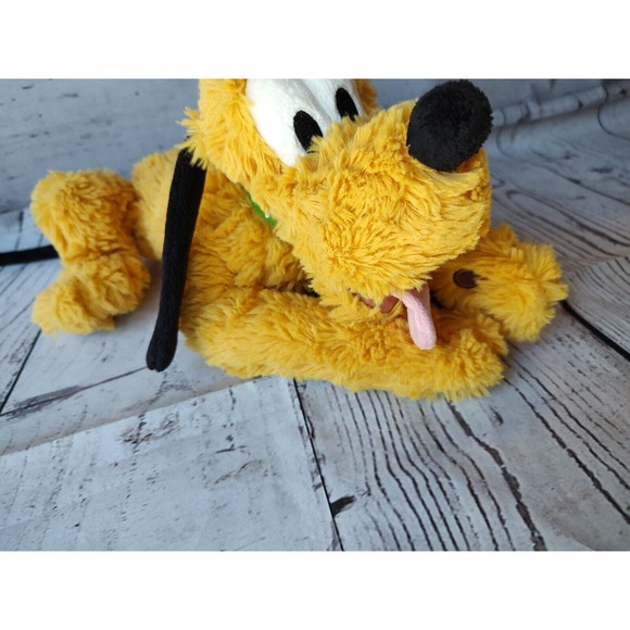 Pluto - Disney Store Genuine Authentic Original Plush Dog Stuffed Animal Toy 16" - Picture 1 of 7